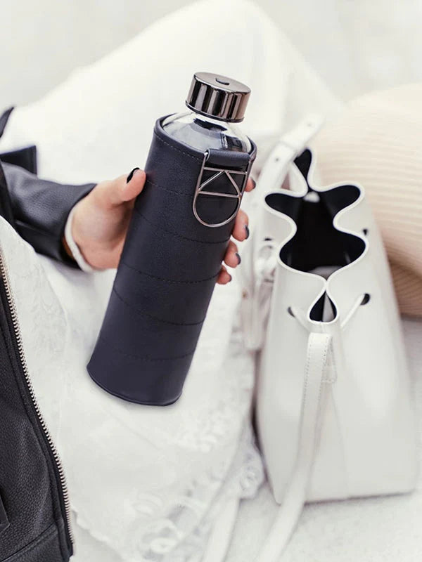 Equa - Glazen fles met Graphite cover