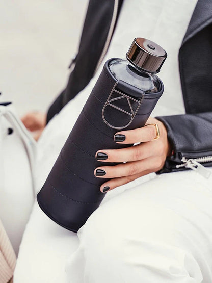 Equa - Glazen fles met Graphite cover