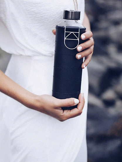 Equa - Glazen fles met Graphite cover